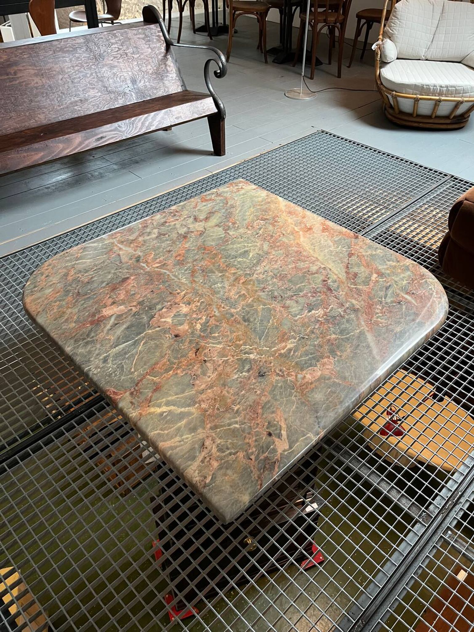 Table basse en marbre