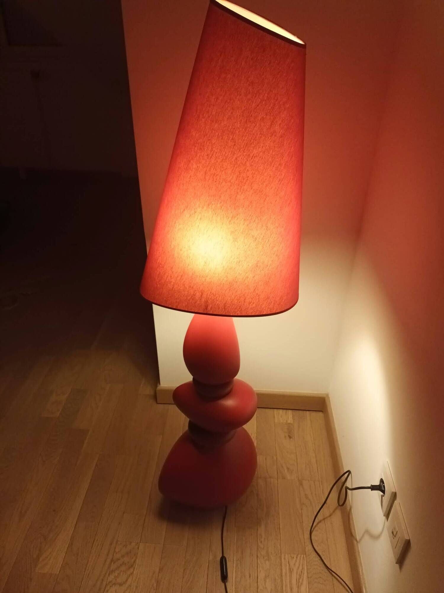 Lamp / luminaire retro 1970s style red