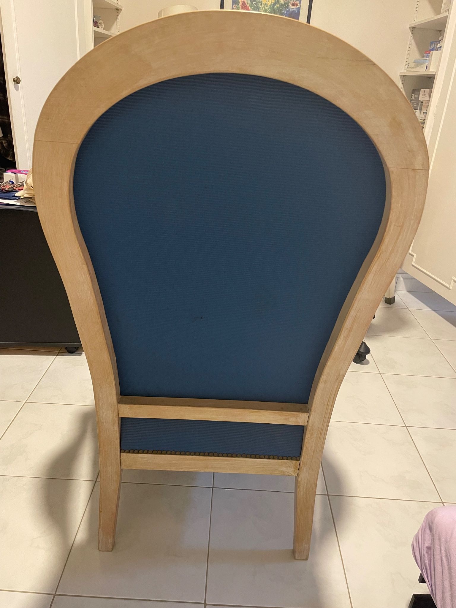 Voltaire armchair with cerused wood and blue fabric