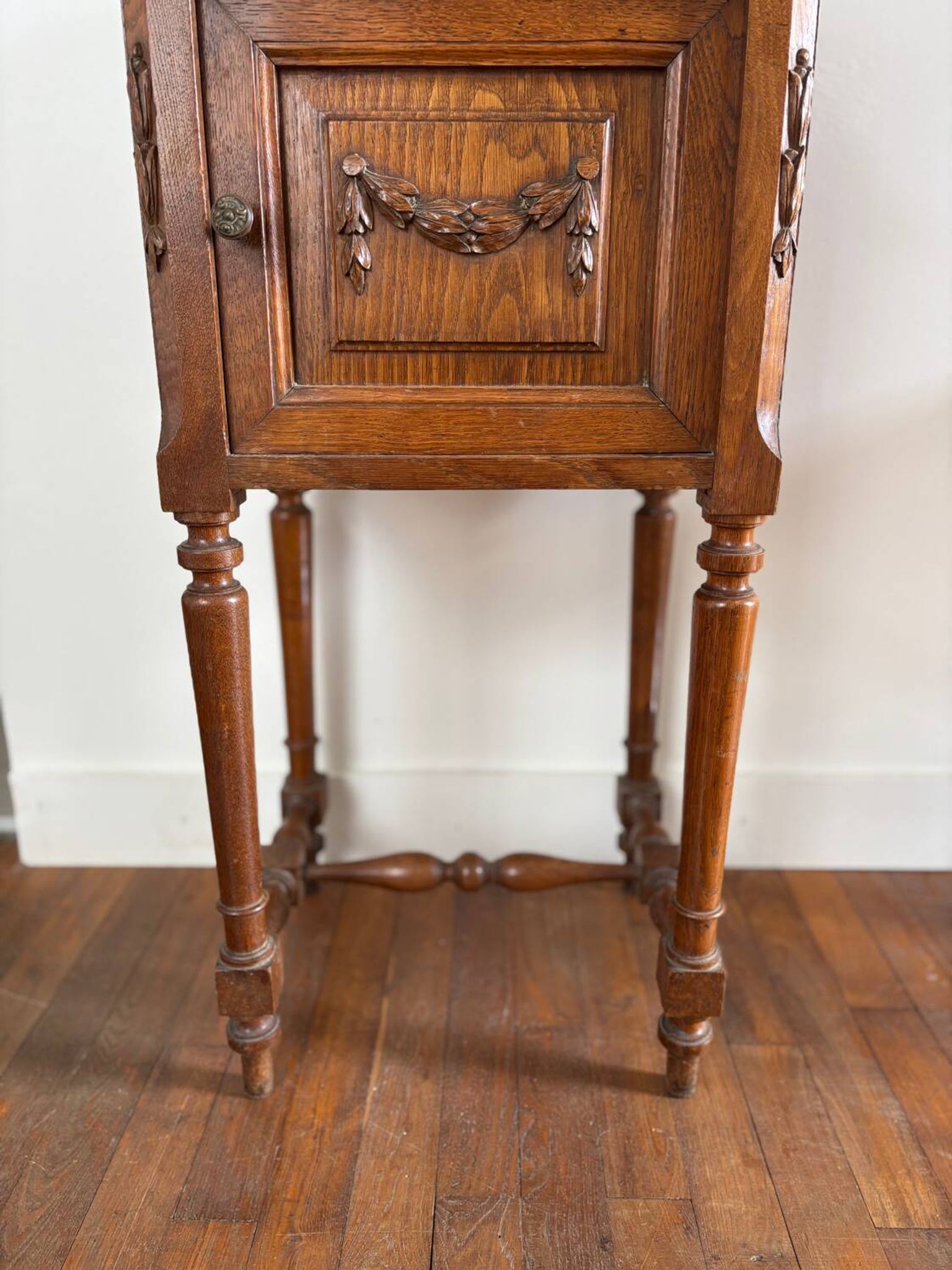 Table de chevet