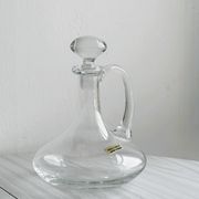 Carafe ancienne en verre soufflé à la bouche