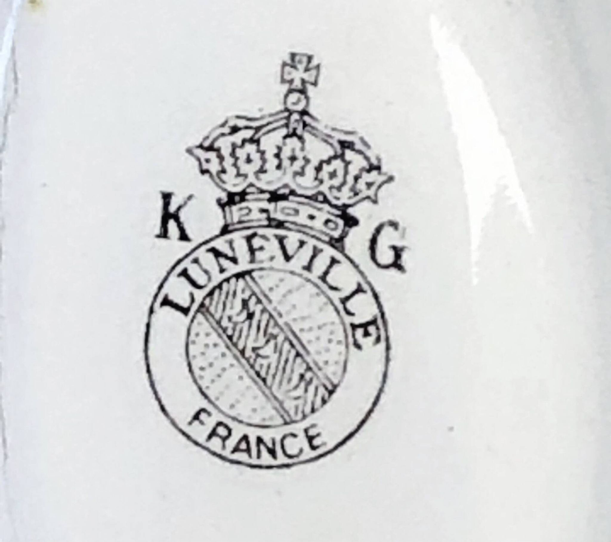 Ancienne saucière faïence Lunéville modèle réverbère rose tulipe