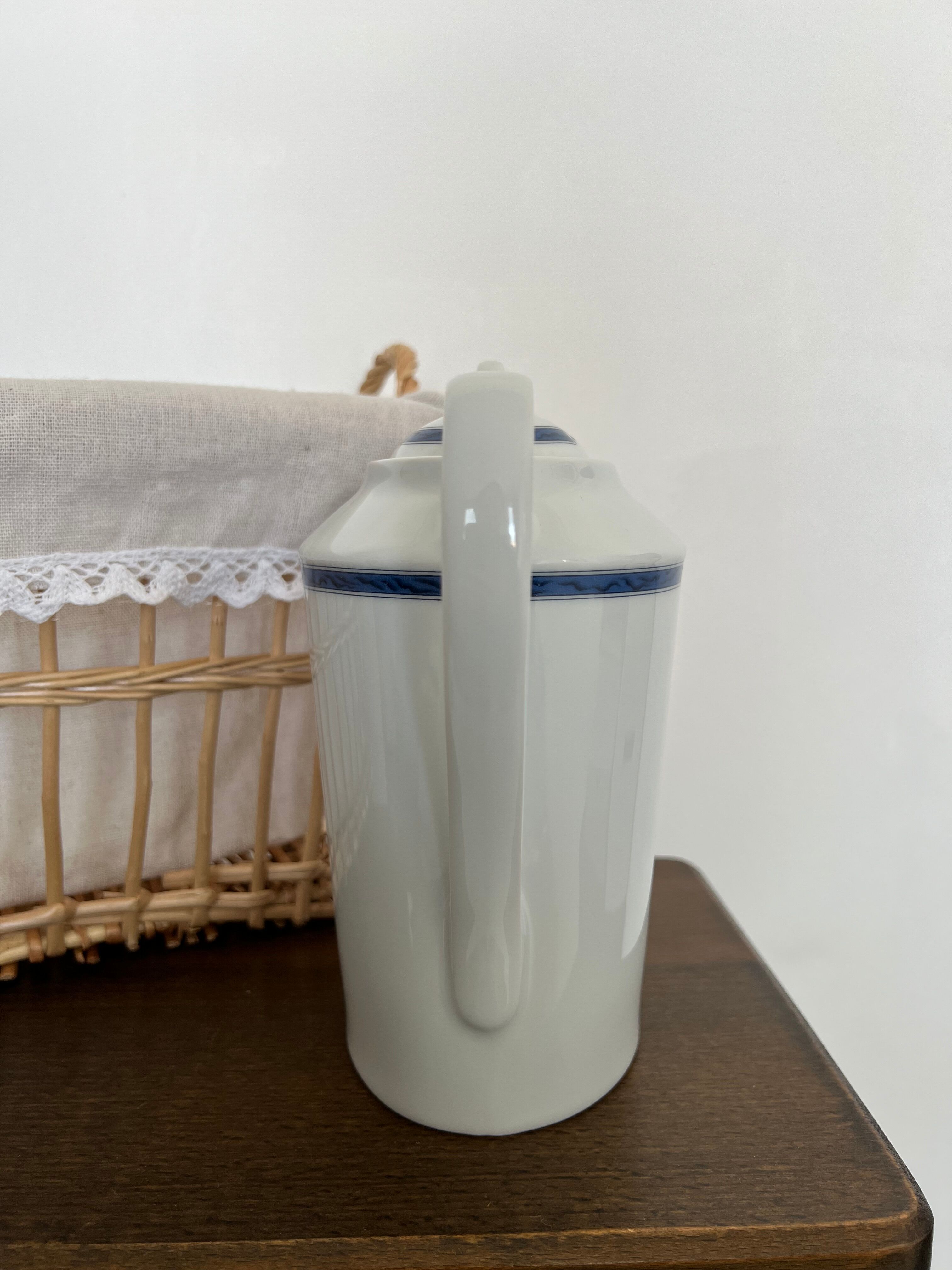 Numbered Sologne porcelain teapot