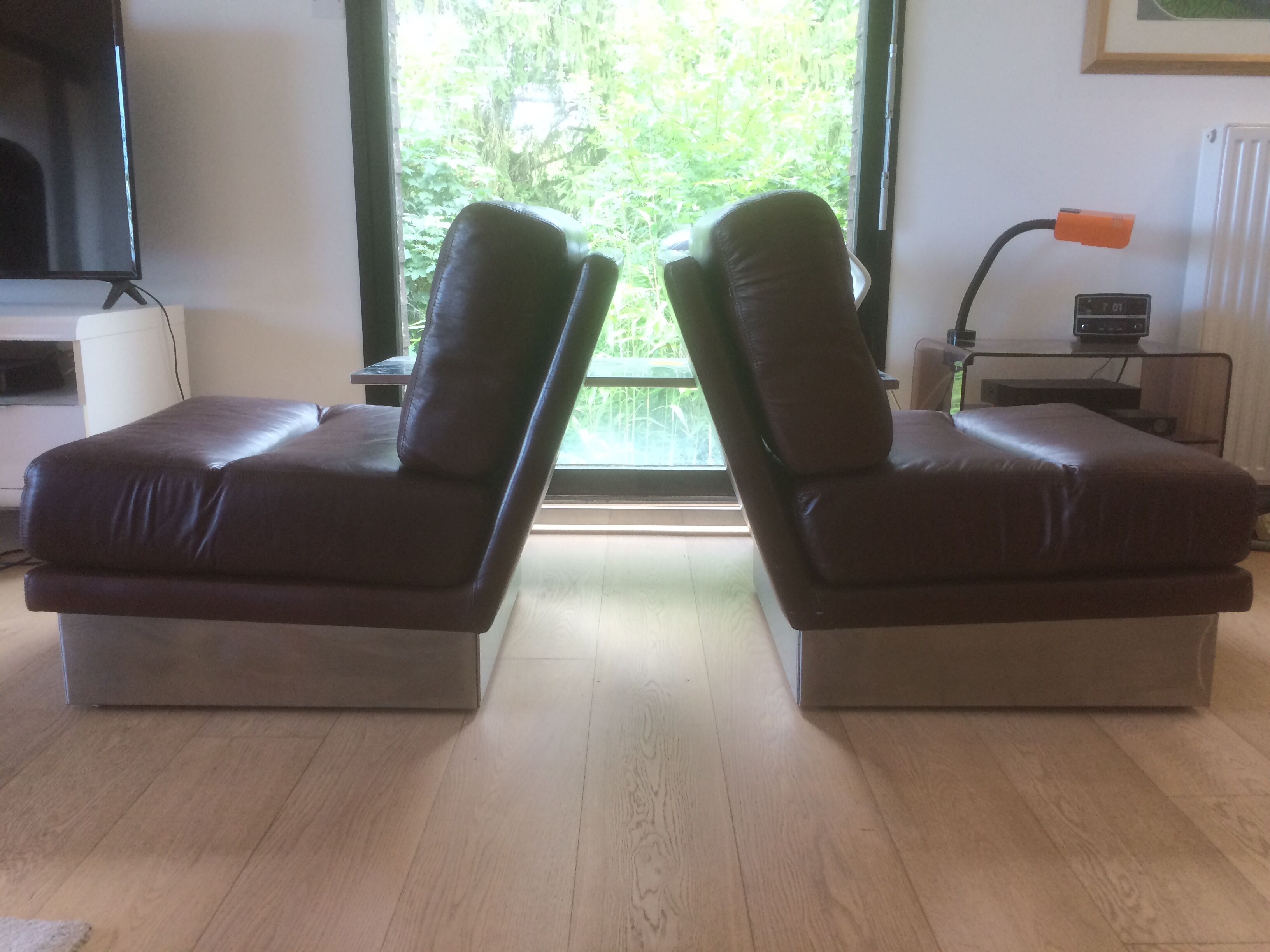 Pair of armchairs by Jacques Charpentier model "California". 1969.