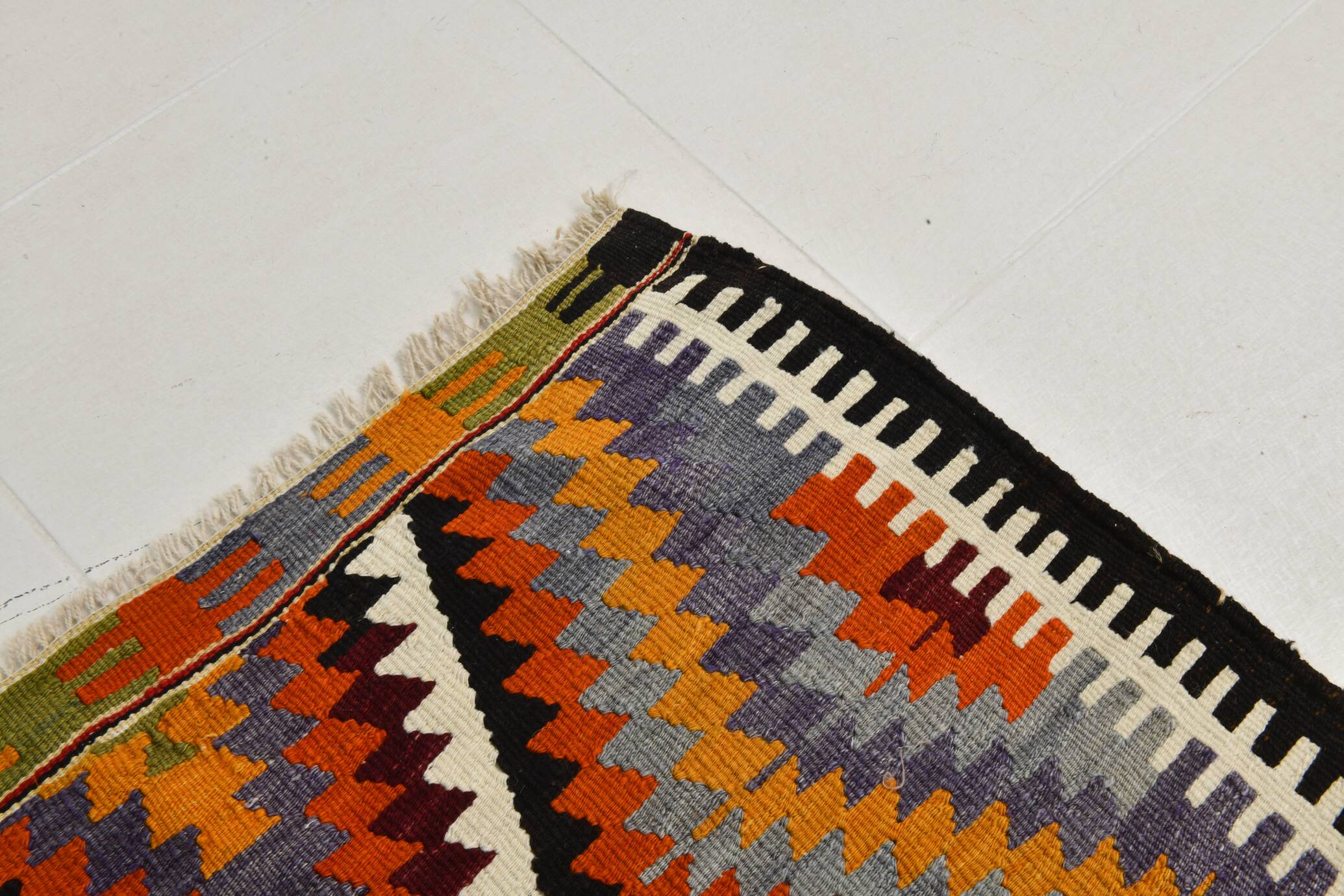 Tapis Kilim géométrique multicolore 5x8, 160x237 cm