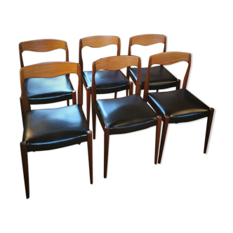 6 Scandinavian chairs
