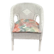 Fauteuil en rotin blanc avec assez vintage