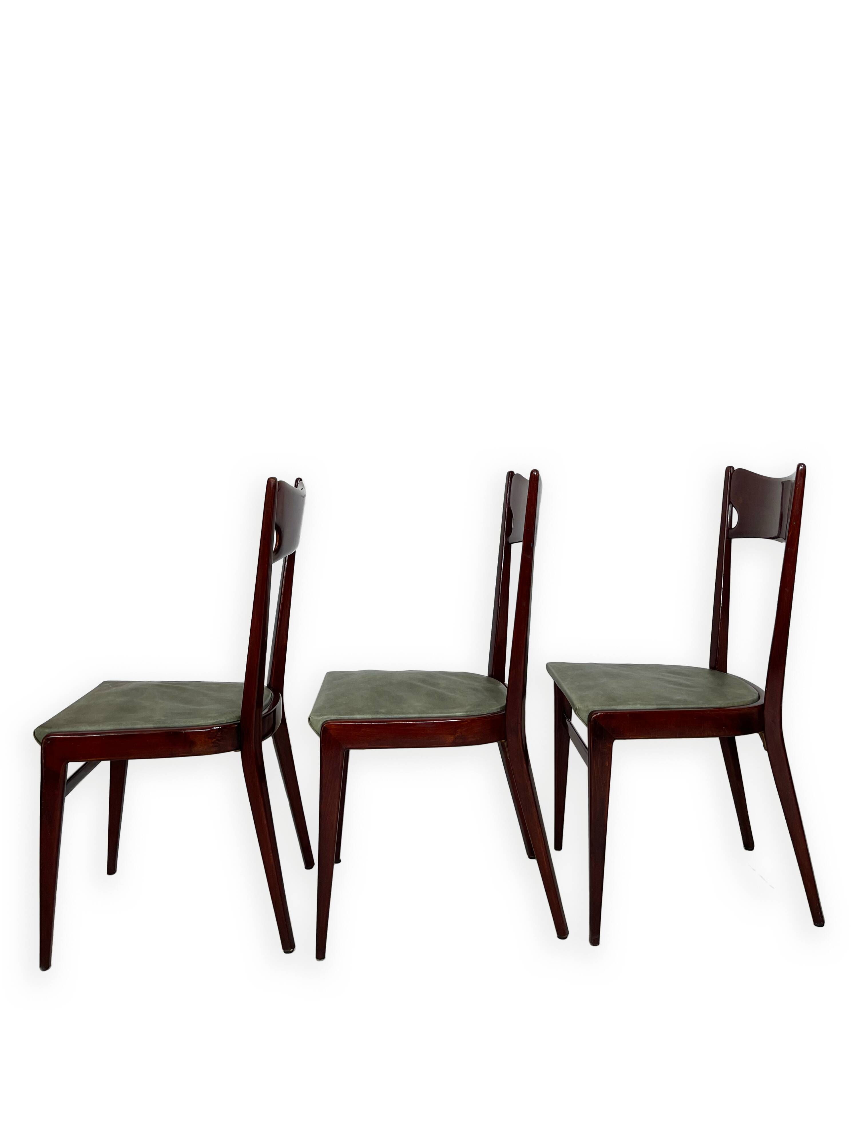 Chaises de salle à manger en bois de hêtre aux tons verts, années 1950