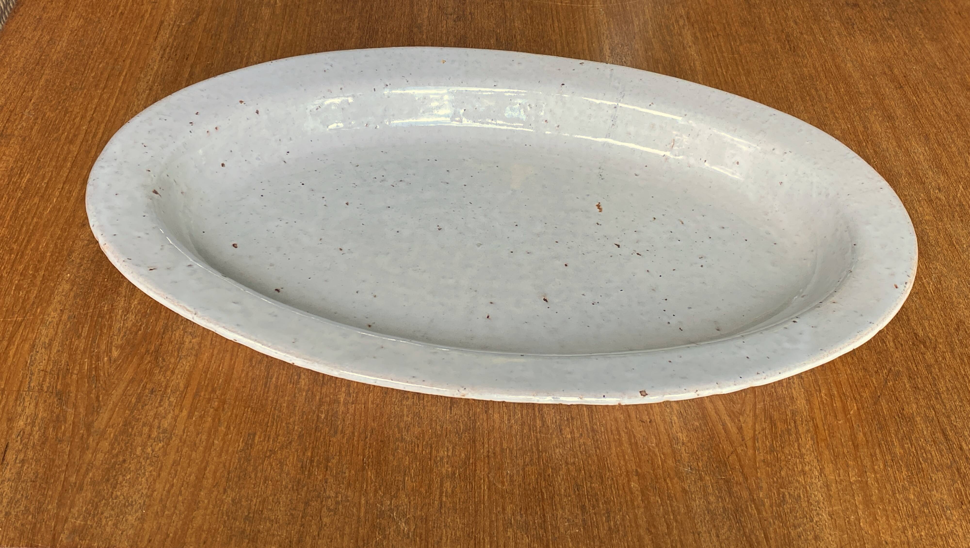 Large oval ceramic dish from Vallauris signed RP Picault, 42 cm, in perfect condition.