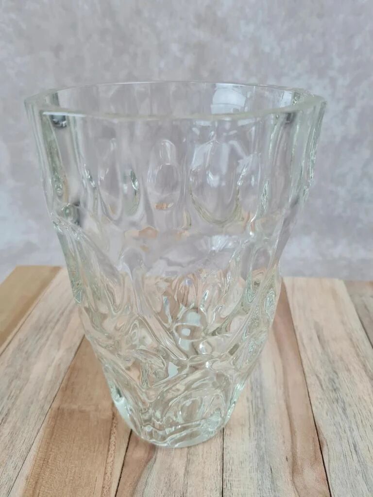 Thick vintage glass vase from the 70s – geometric design