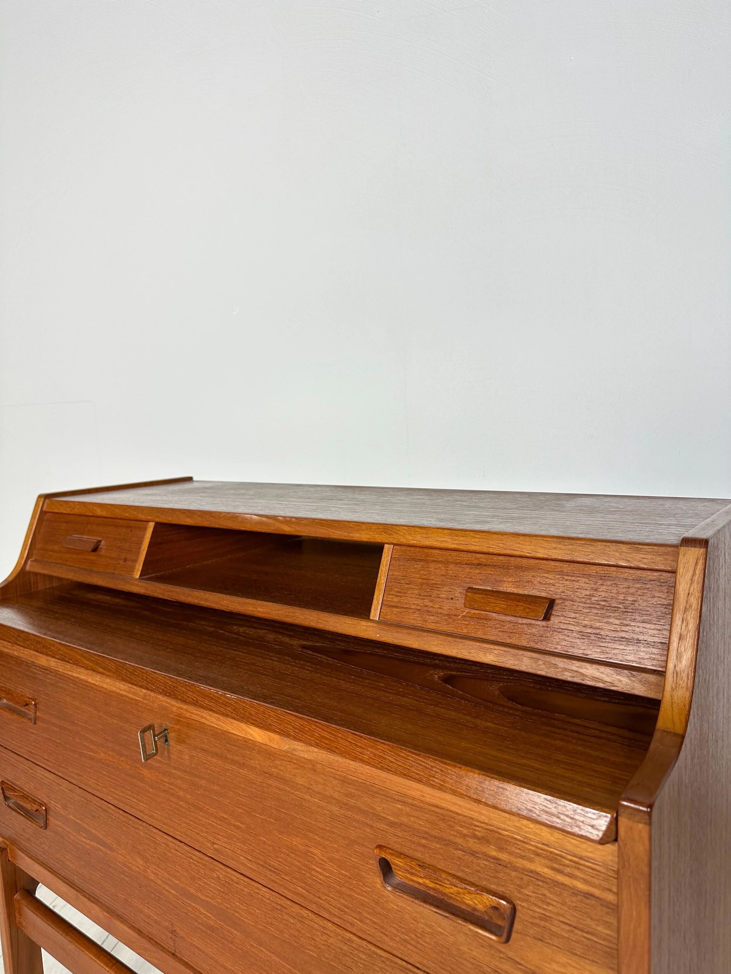 60s Vintage Danish Teak Secretary by Arne Wahl Iversen - Vinde Møbelfabrik