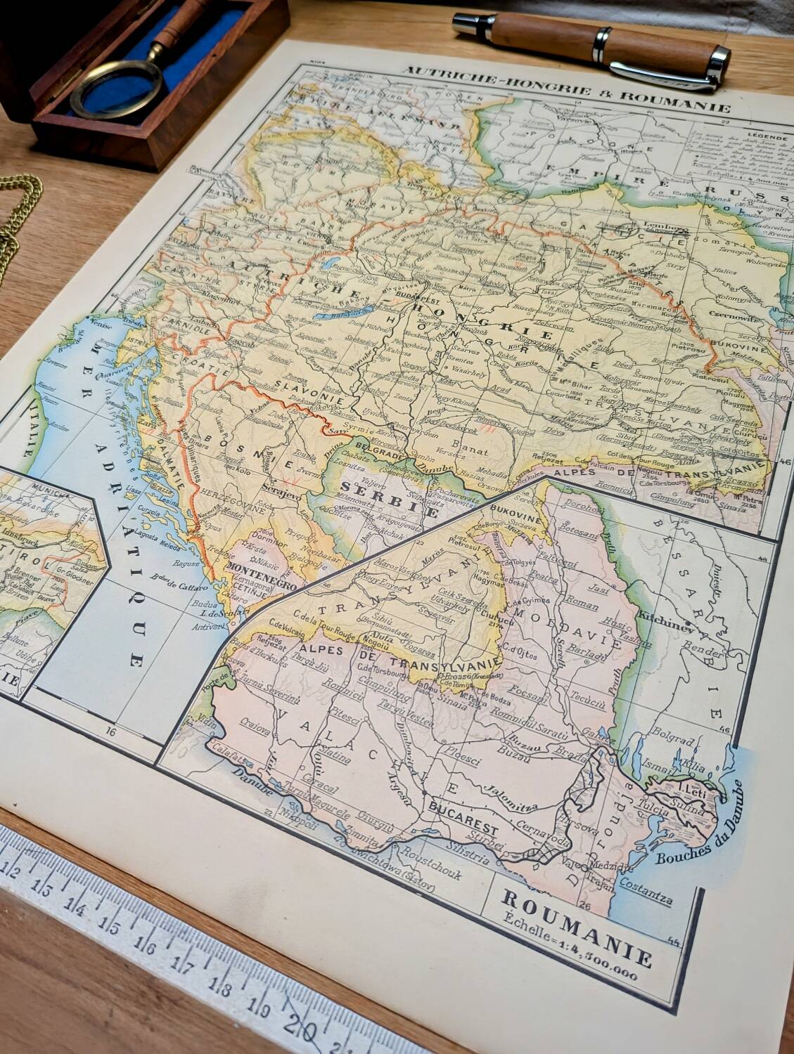 Imprimée en 1900, Autriche-Hongrie et Roumanie.