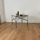 Coffee table in glass and wrought iron