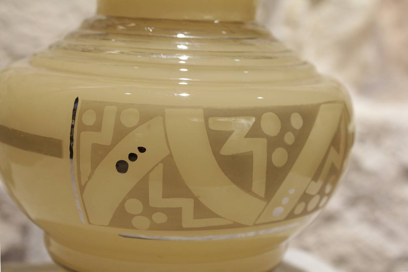 Yellow glass vase with Art Deco decoration signed D'Argyl circa 1930