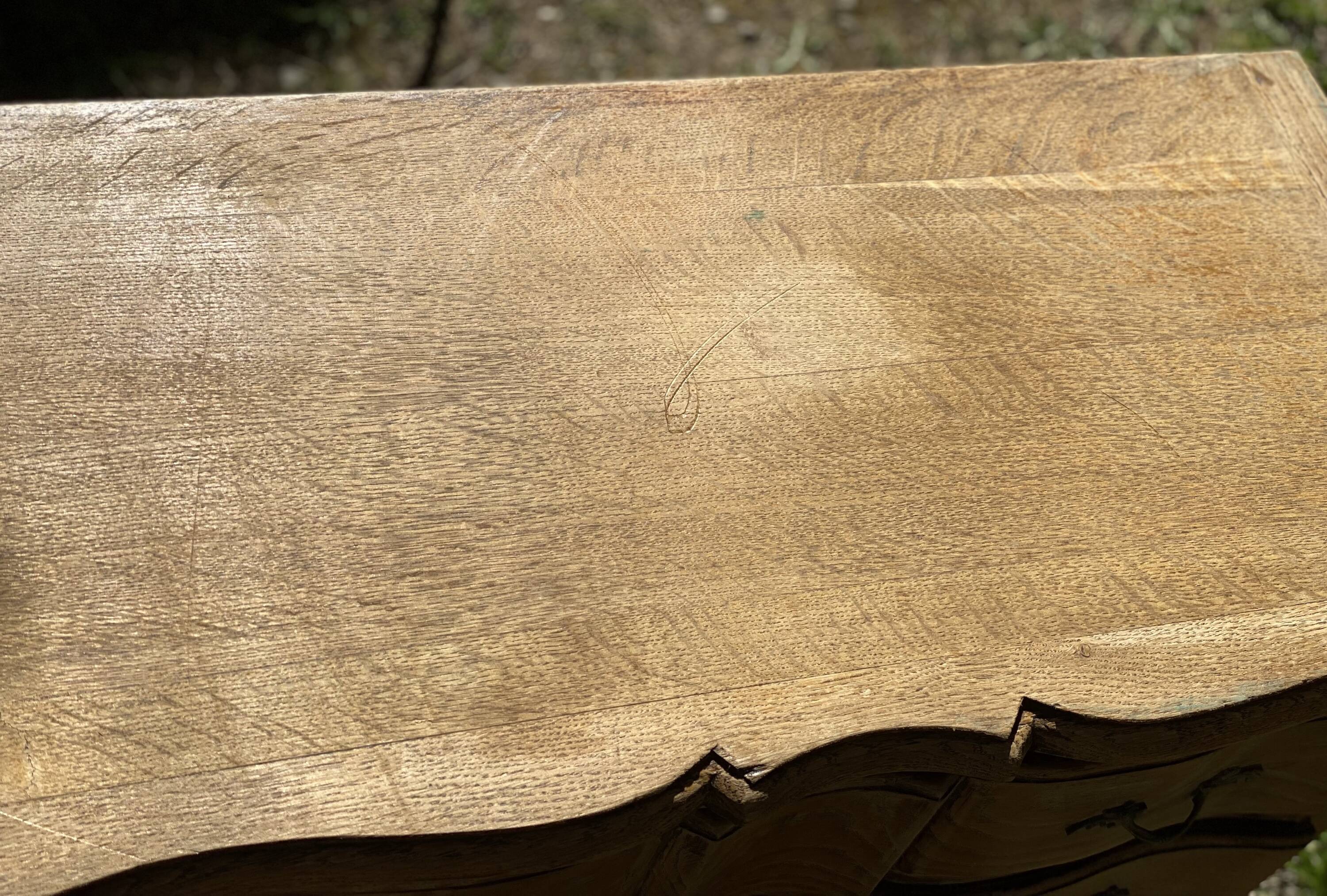 Louis XV style 2-drawer chest of drawers