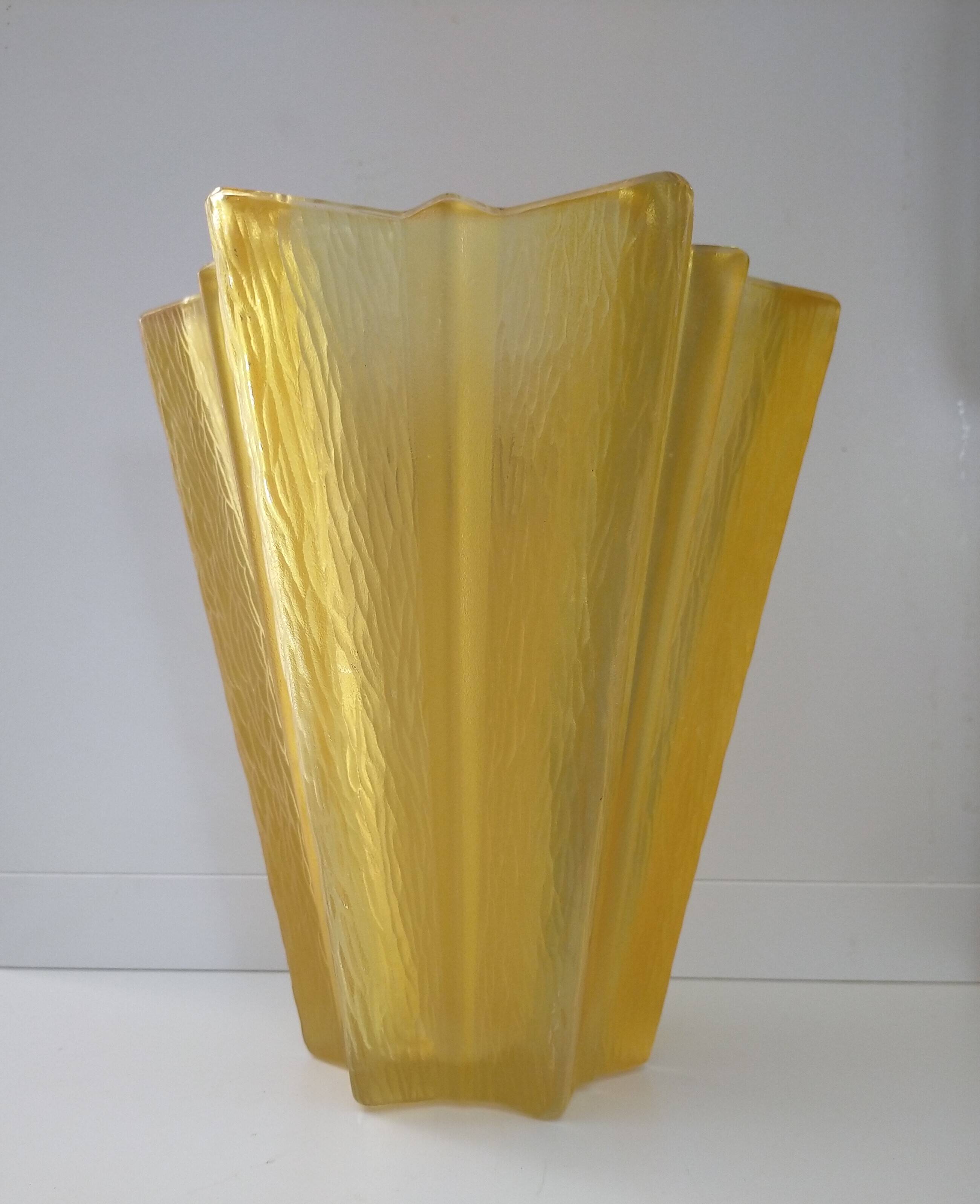 Art Deco yellow glass star-shaped vase Walther Glas Germany