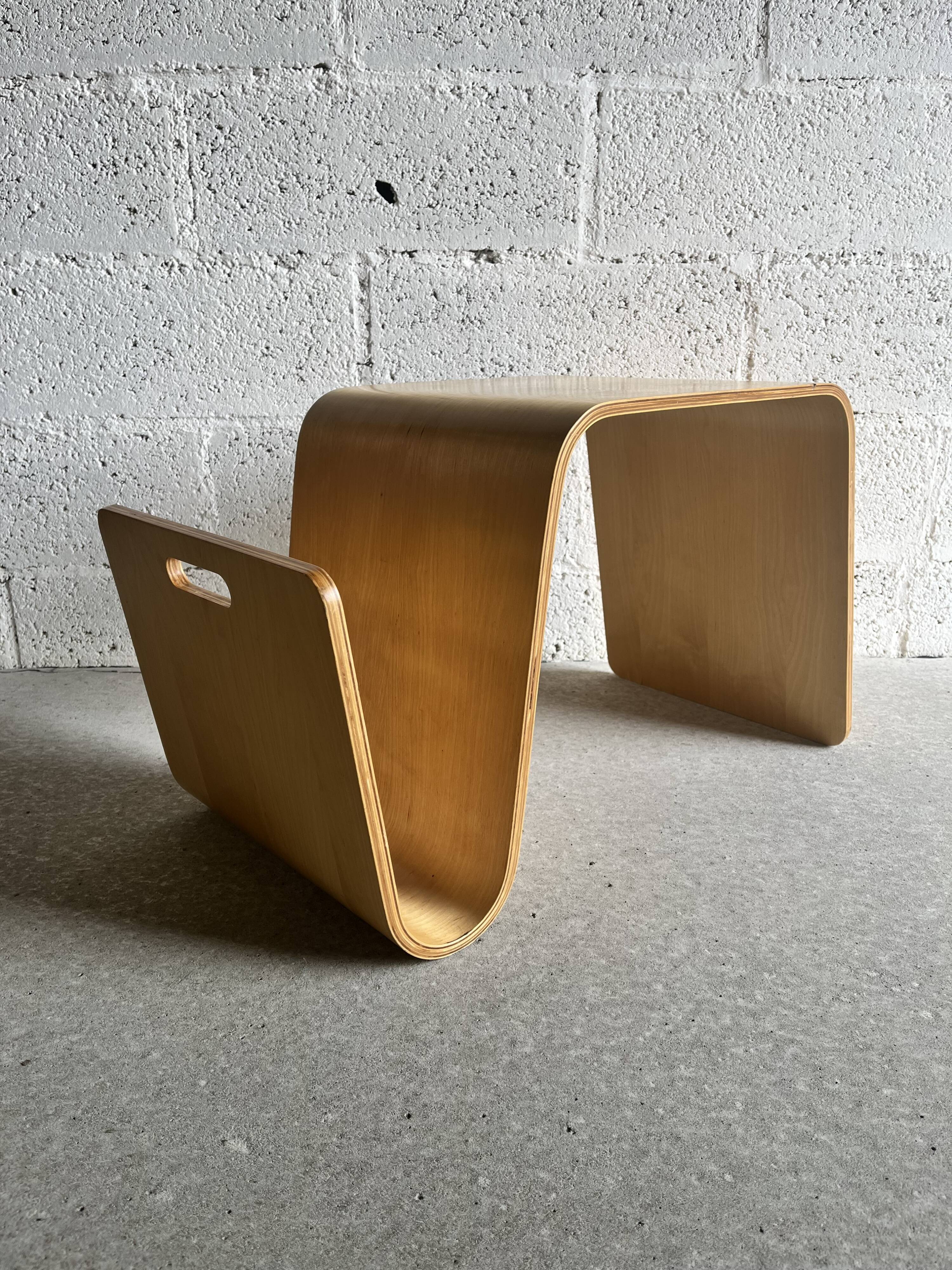 Table basse bout de canapé et porte revues en bois