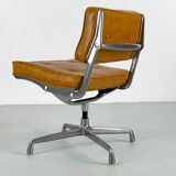 Magnificent pair of "Intermediate" office chairs by Charles & Ray Eames for Herman Miller – 1960s