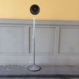 Chrome metal lamppost