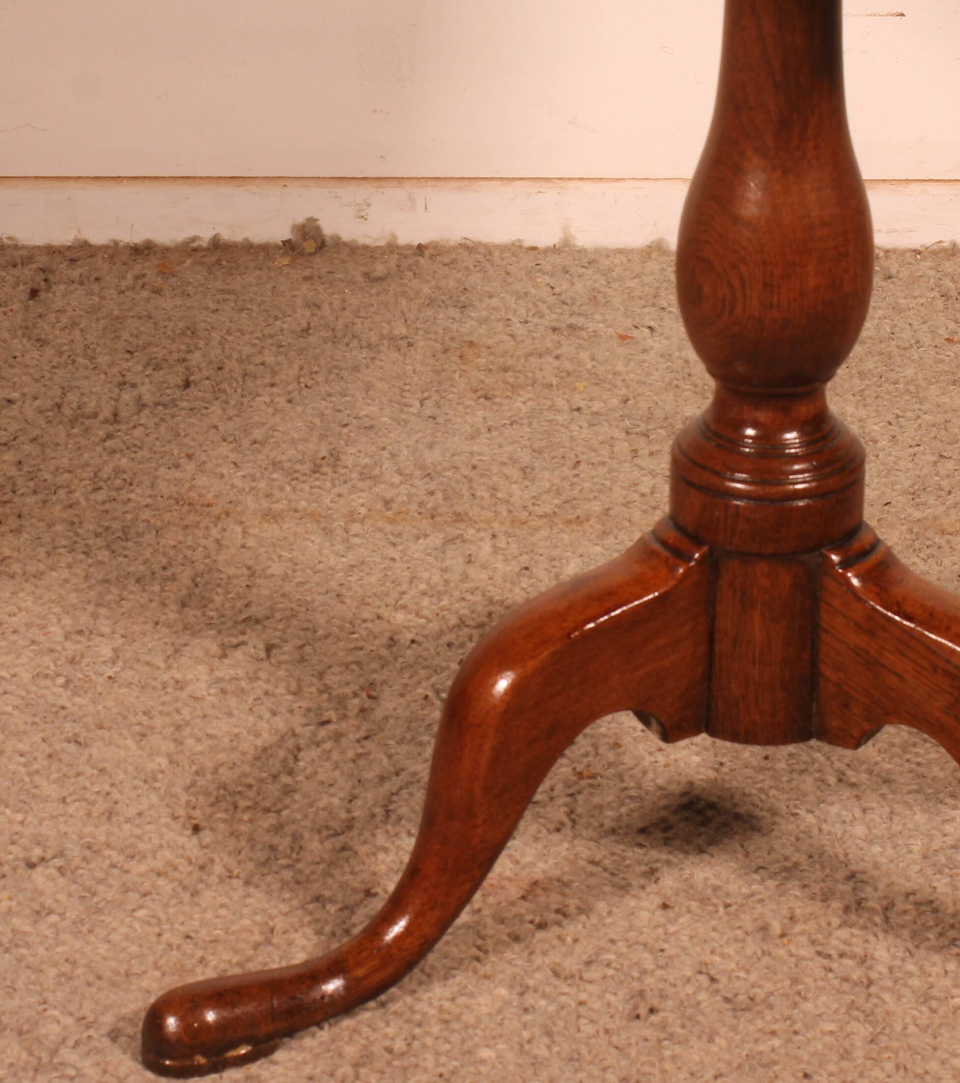 Oak gueridon circa 1800