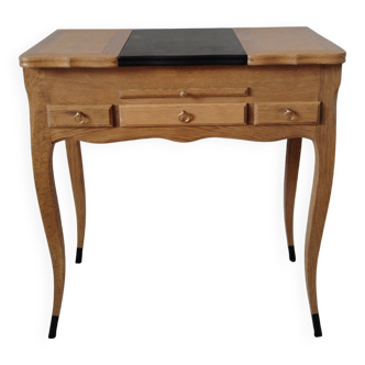Dressing table in varnished natural wood