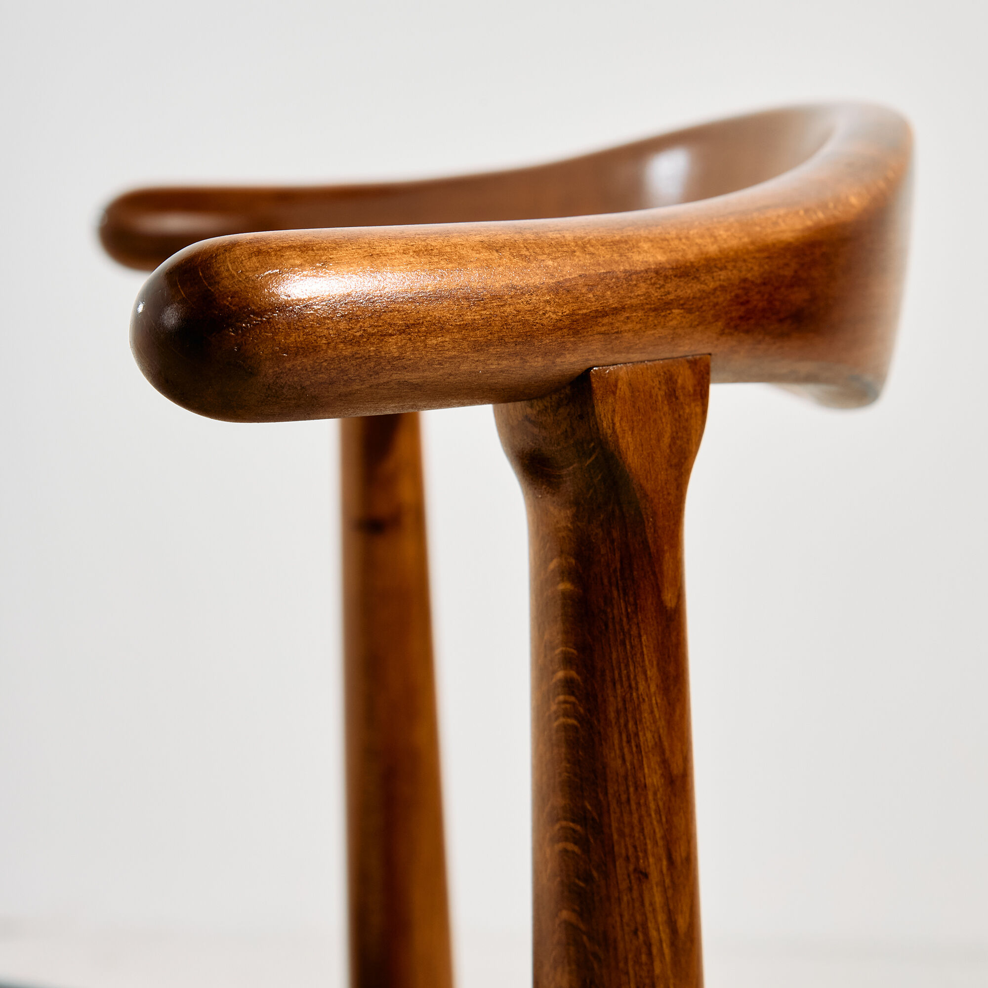 Restored dining chair FH708 by Hans J. Wegner