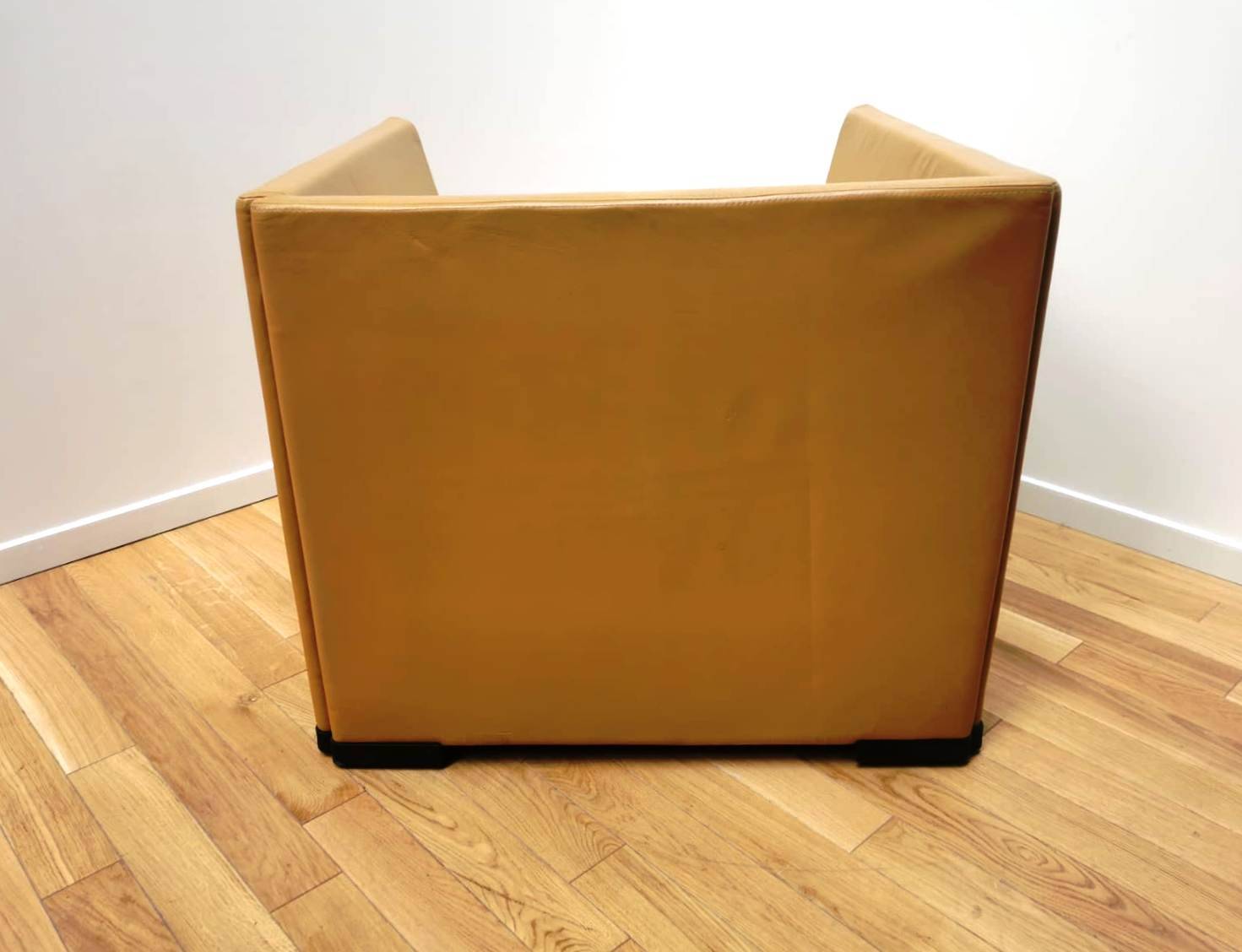 D201 armchair, Tecno