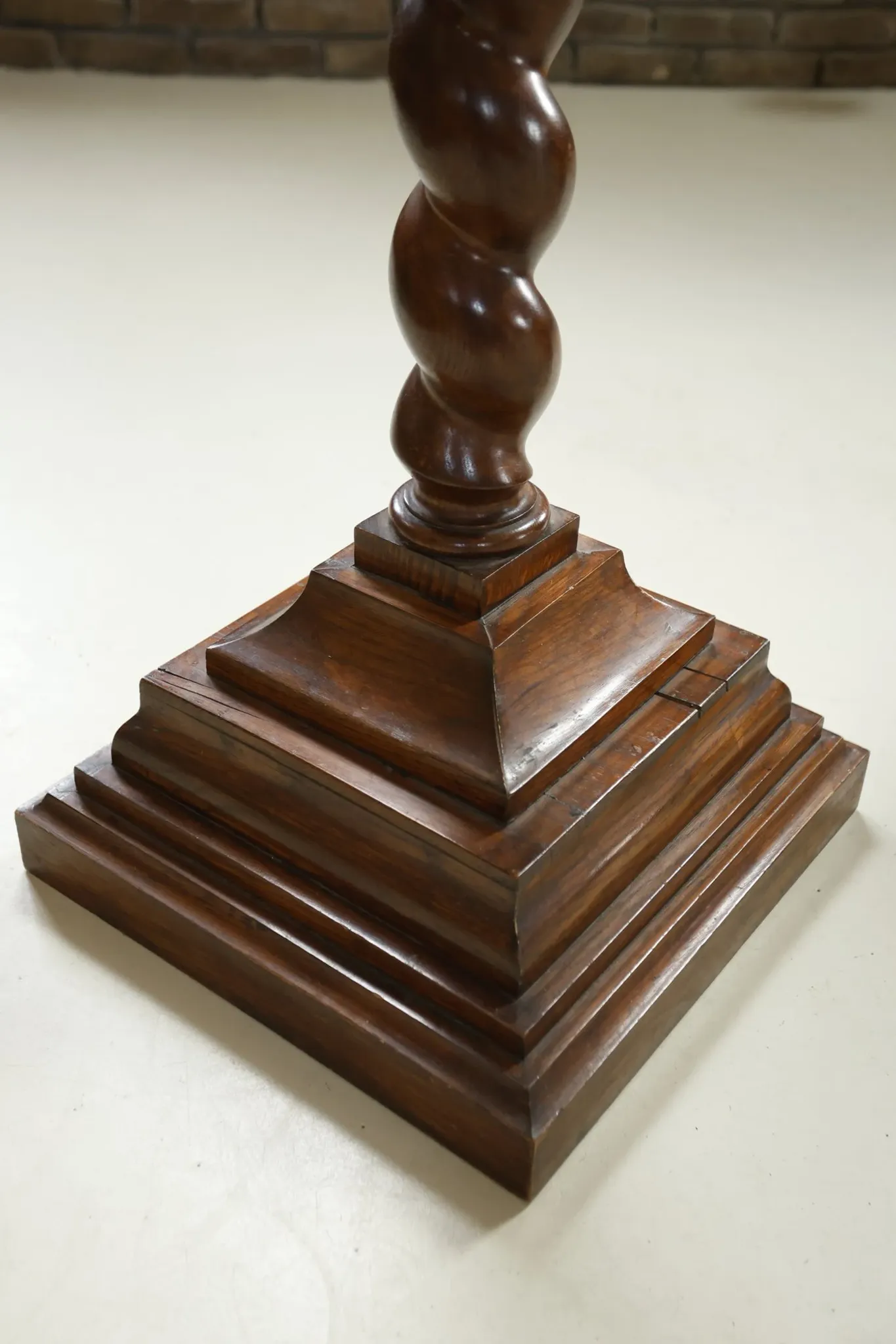 Antique oak barley twist pedestal / plant stand – 109 cm height