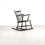 Black lacquered wooden rocking chair 70