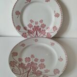 Duo of Lunéville flat plates, Lucien model – Clover decoration, early 20th century