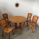 French design pine table and chair set from the 70s brutalist vintage arcs