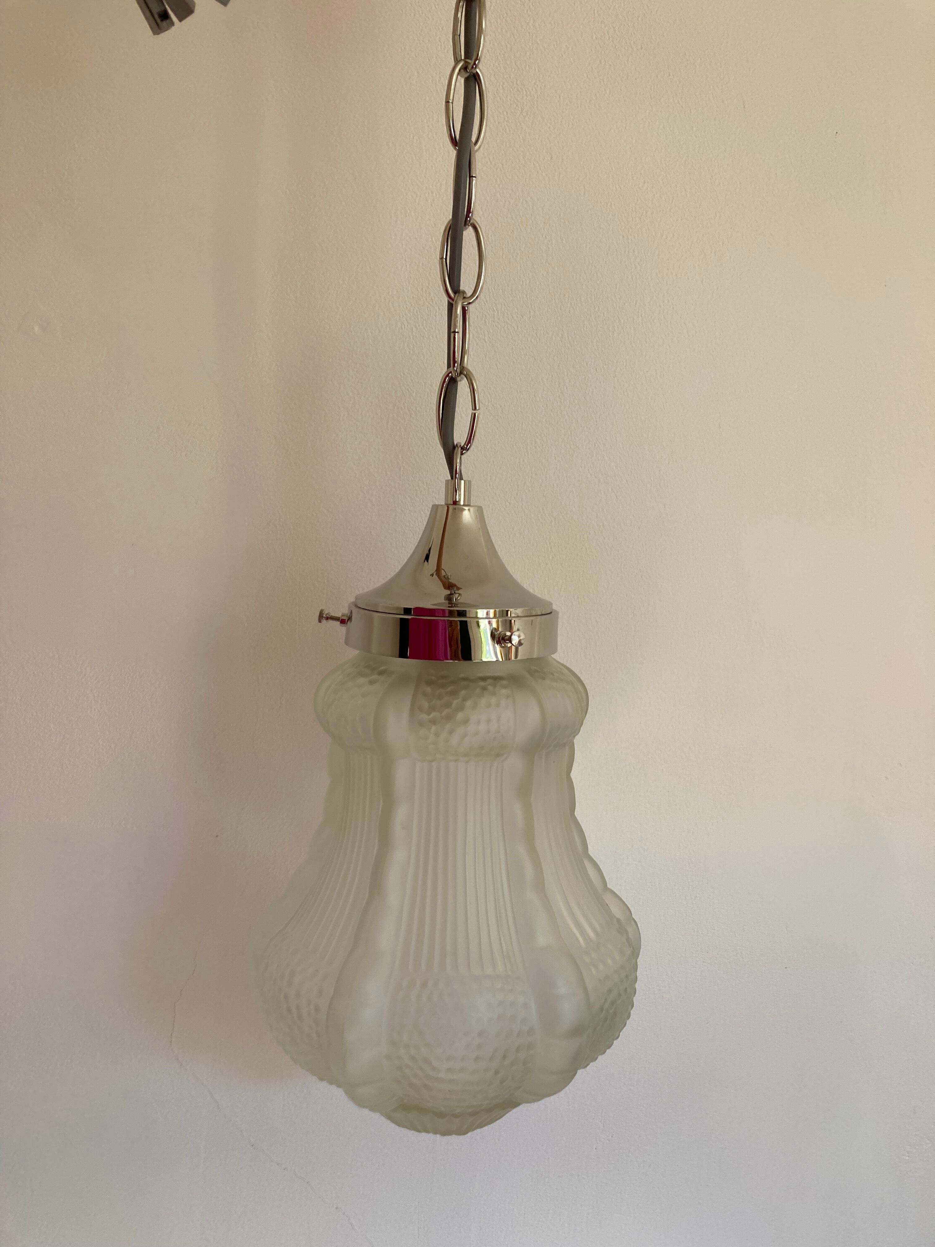 Suspension globe 1900-10
