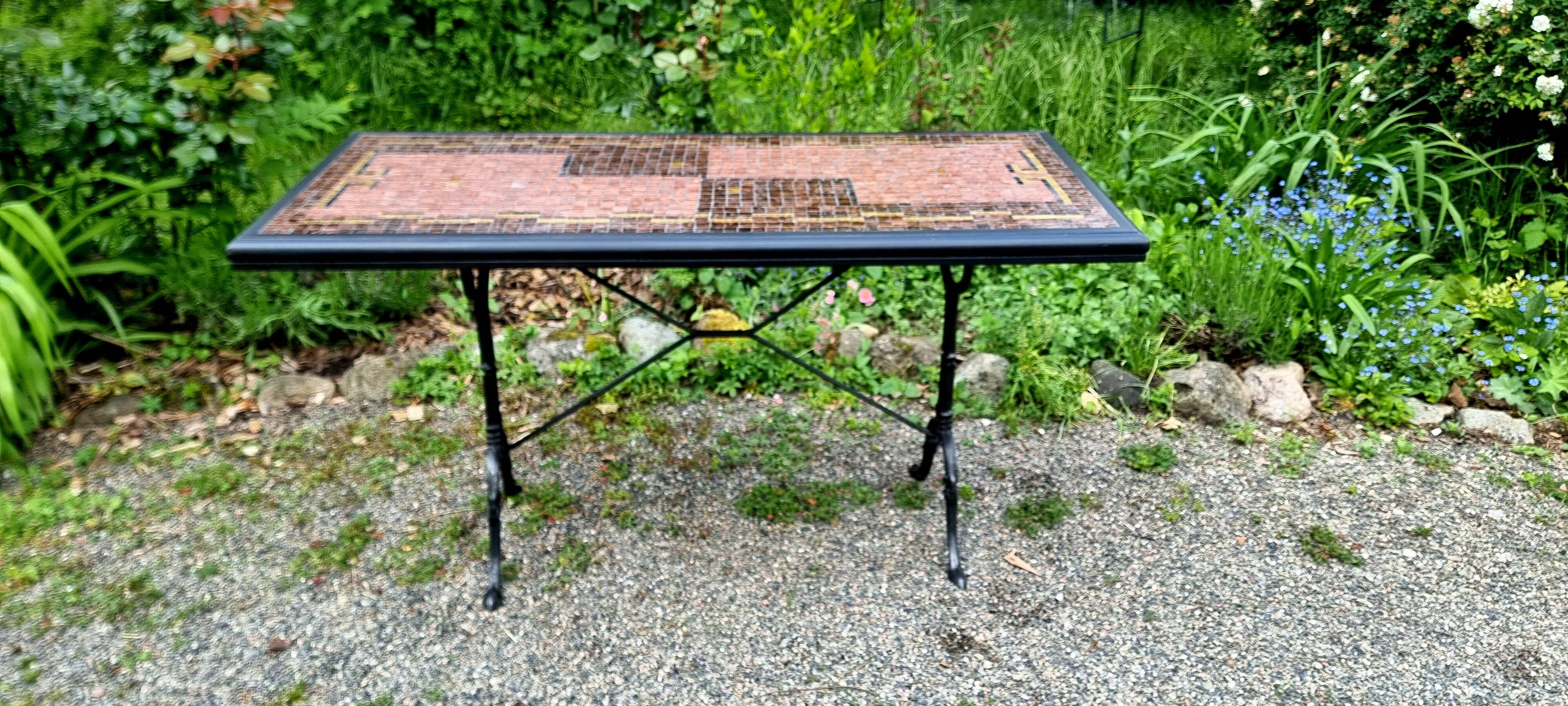 Table bistrot mosaïque de verre années 70