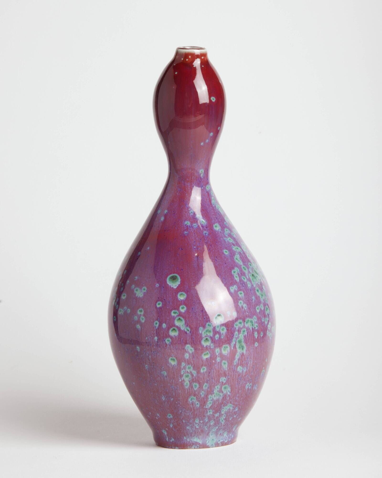 Porcelain vase with peacock glaze by Matsuyama Gaei, first generation.