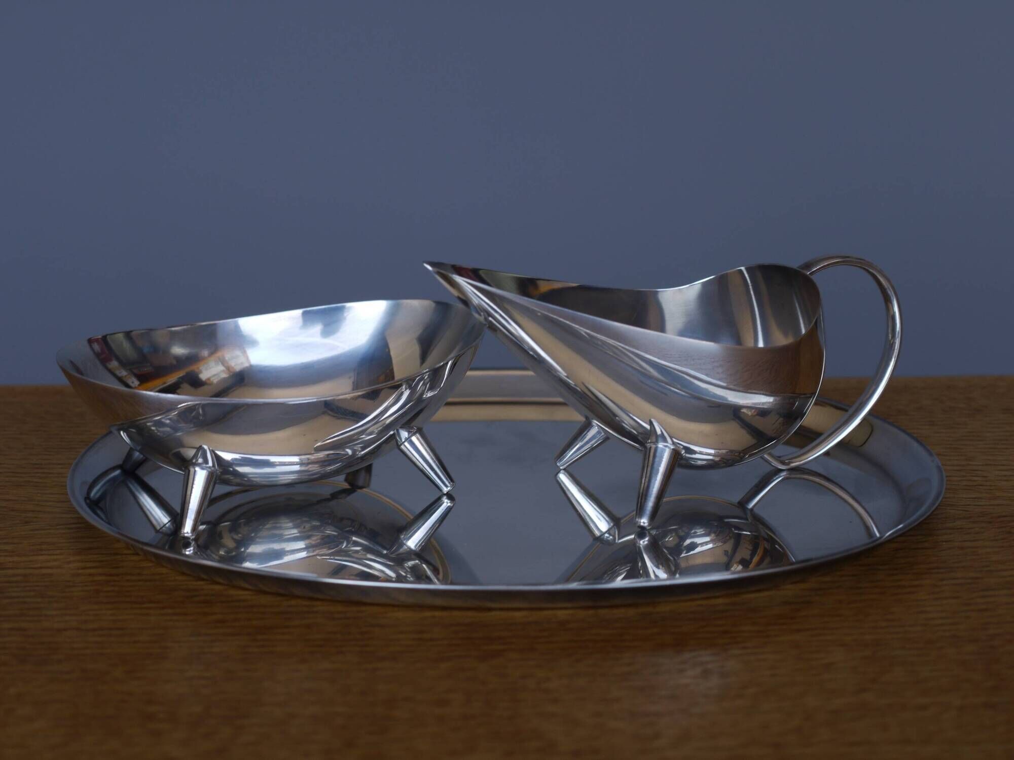 Service à lait et sucre sur plateau par Kurt Meyer pour WMF, 1953