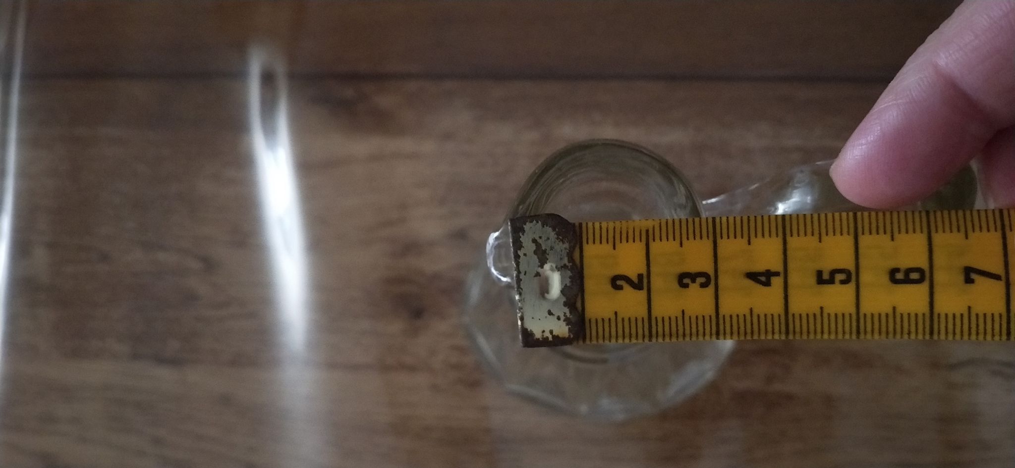 Petit pichet à vin ou cidre en verre