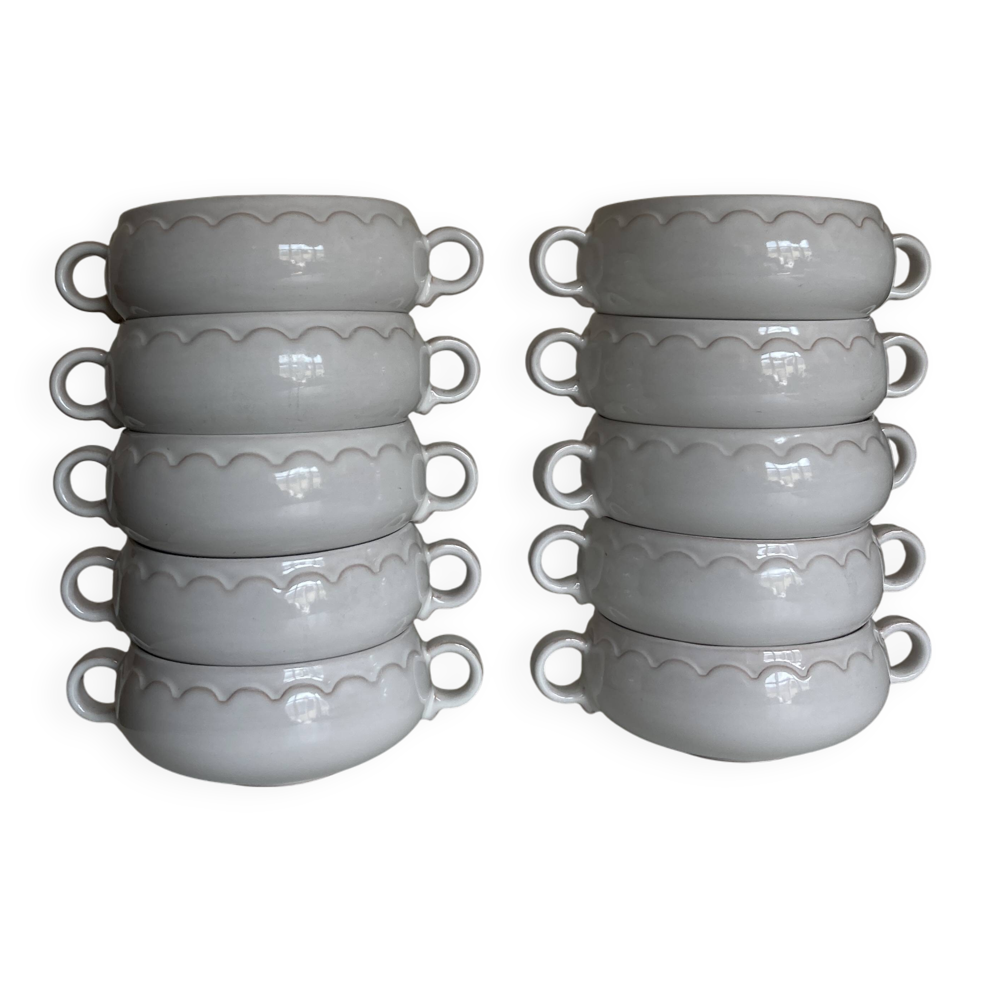 Set of 10 hollow Festons ear bowls by Pierre Motton for Gien 1970