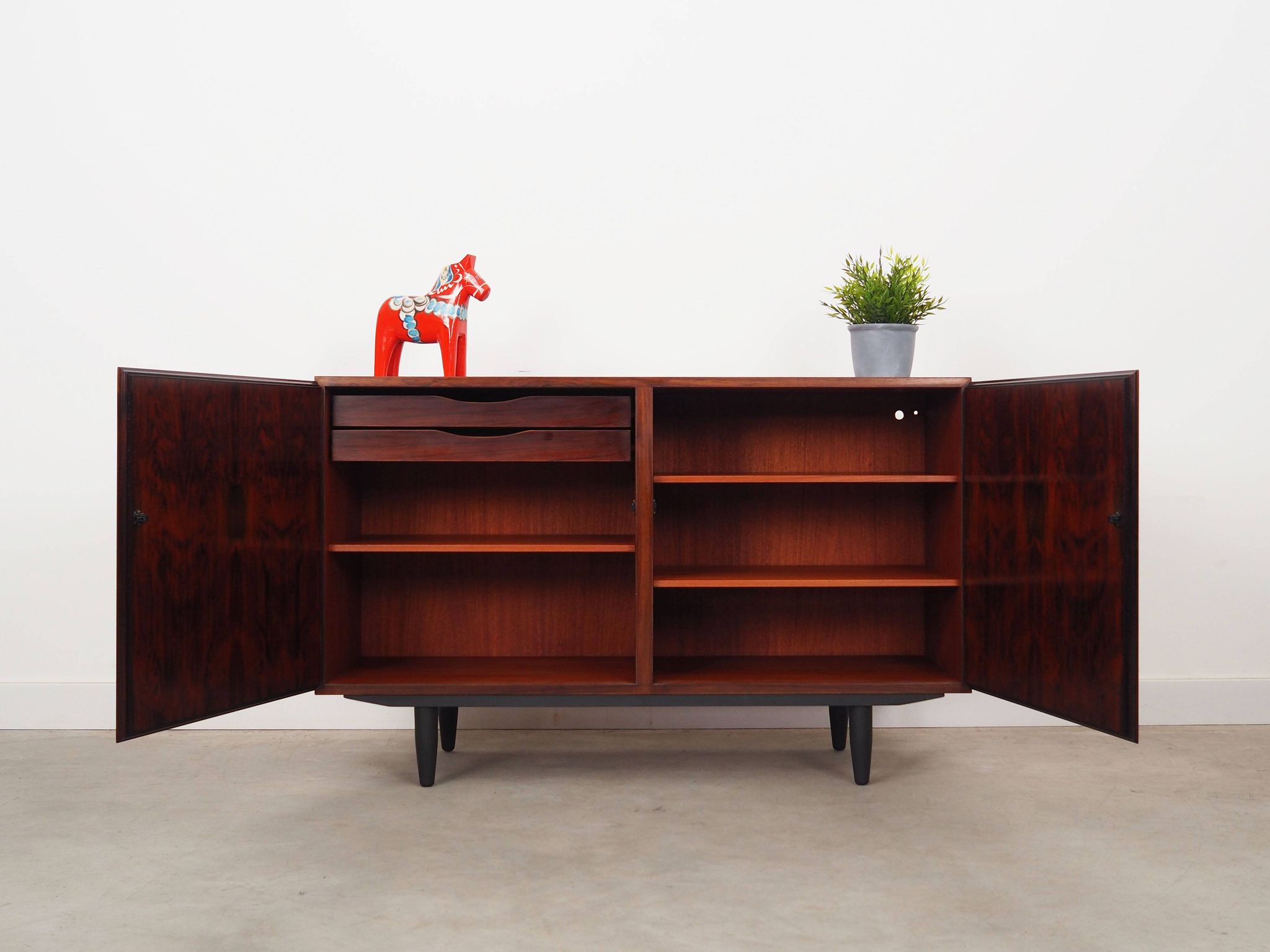 Meuble en palissandre, design danois, années 1970, fabriqué par Omann Jun
