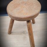Cowherd stool tripod round solid wood