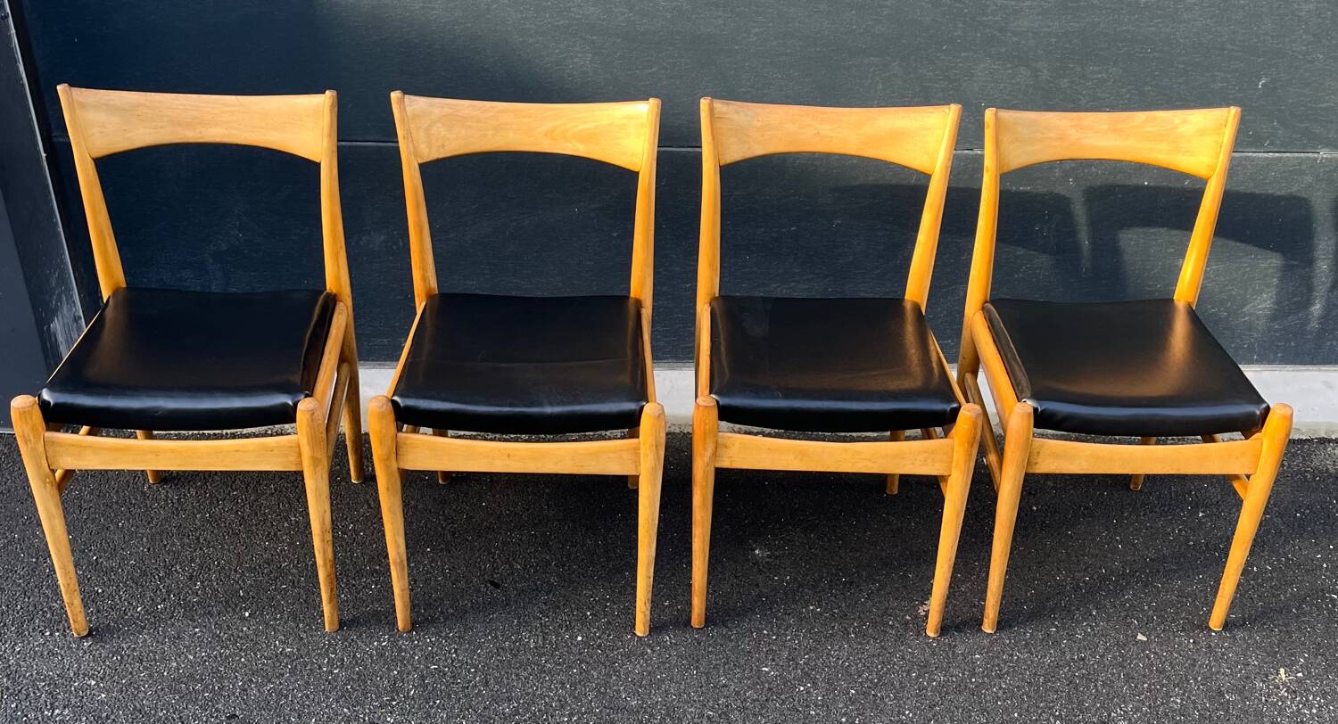 Scandinavian chair in wood and skai