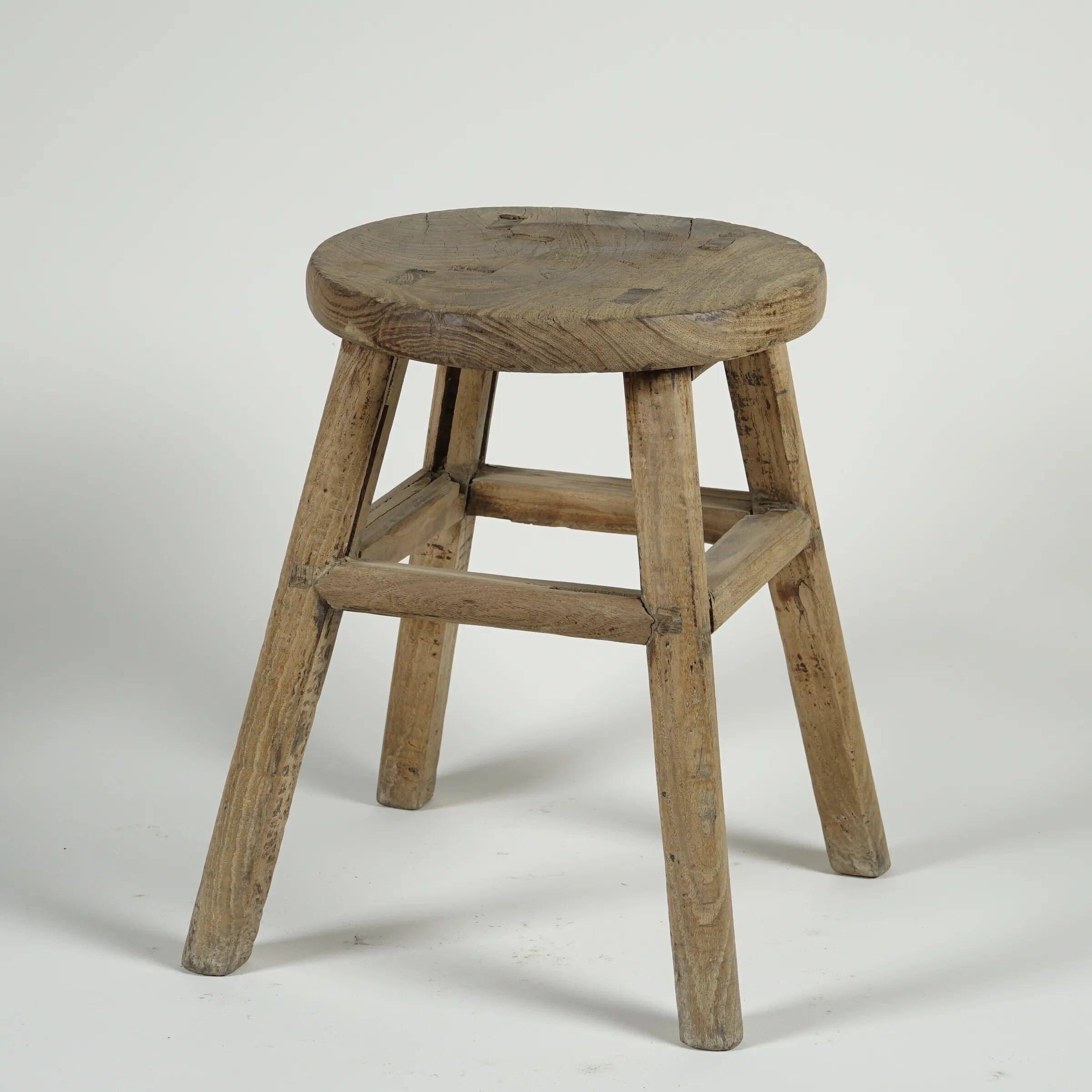 Gong - Antique Chinese elm stool, round seat no. 8