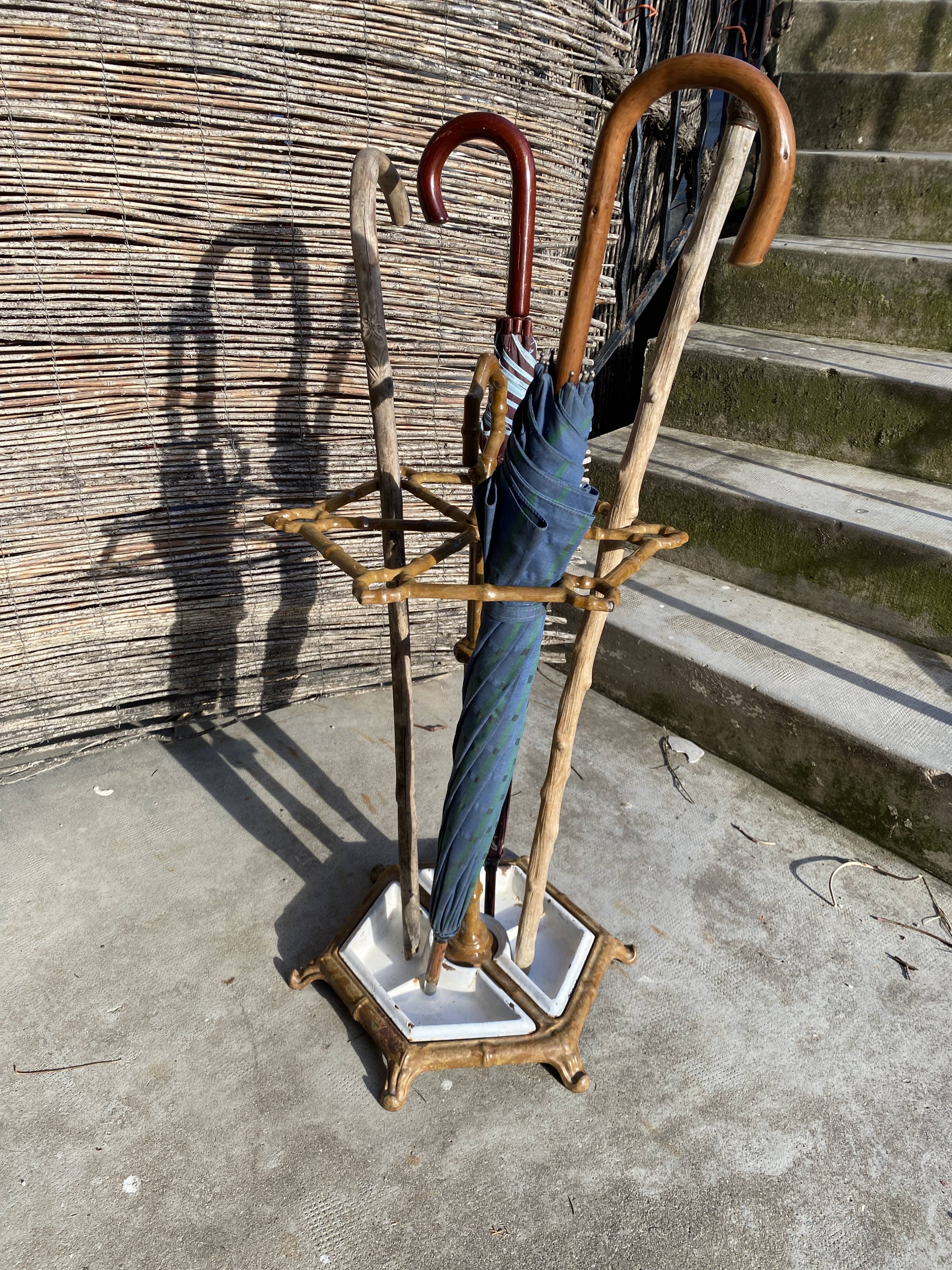 Umbrella holder