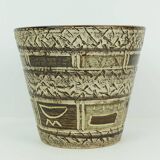 1950s plant pot abstract sgraffito decor shades of brown and beigt