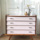 Commode vintage revisitée en Setting Plaster de chez Farrow & Ball