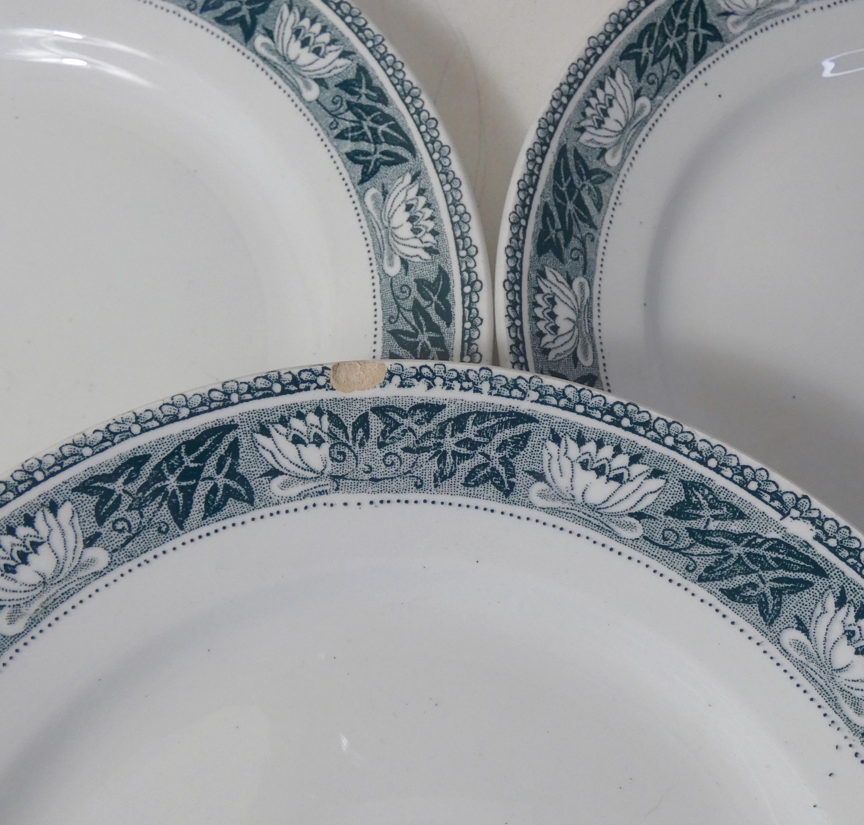 6 flat plates lotus, terre de fer