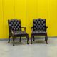 Fauteuil Chesterfield en cuir marron (le prix est pour un)