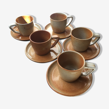 Series of 5 cups and cups in stoneware made in French