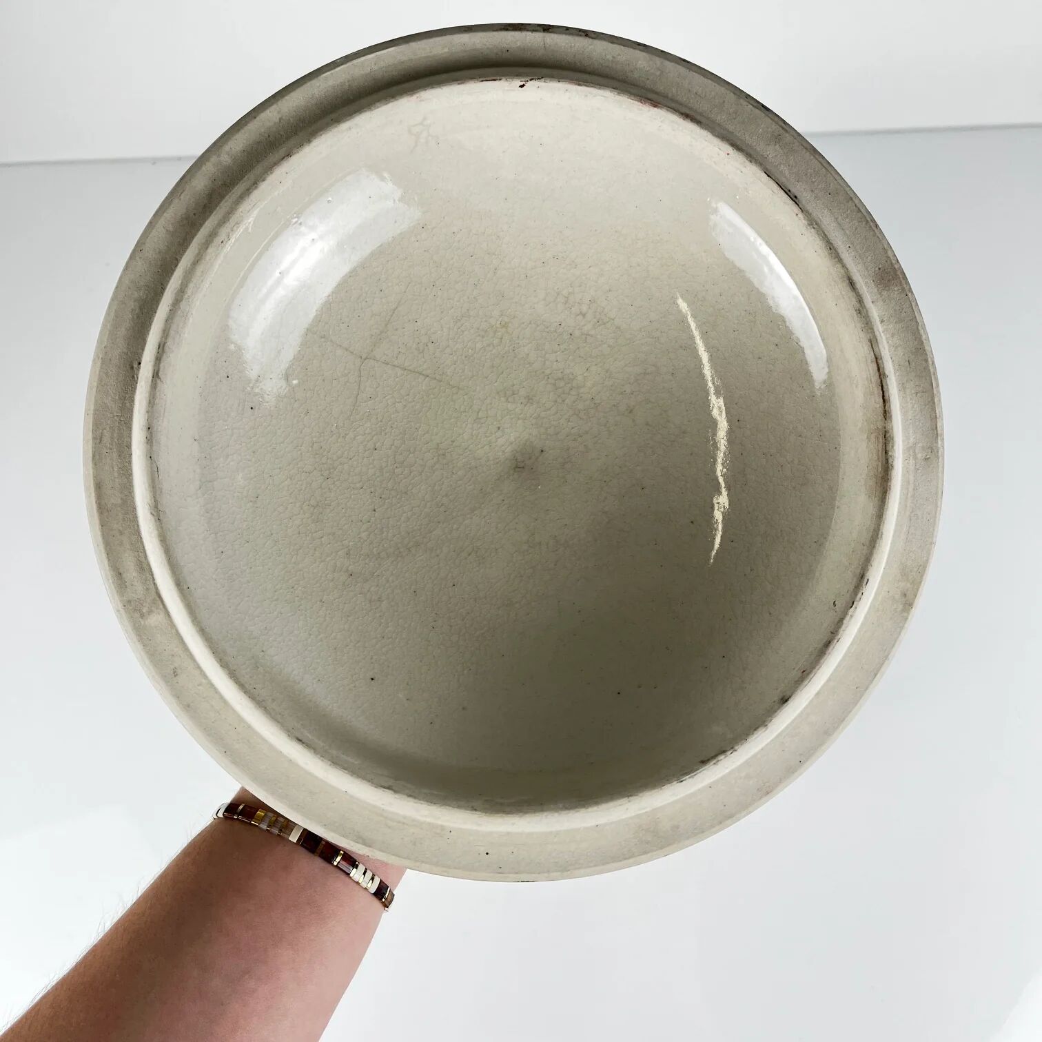 Old stoneware hot water bottle / casserole from Saint Uze, blue decoration, early 20th century.
