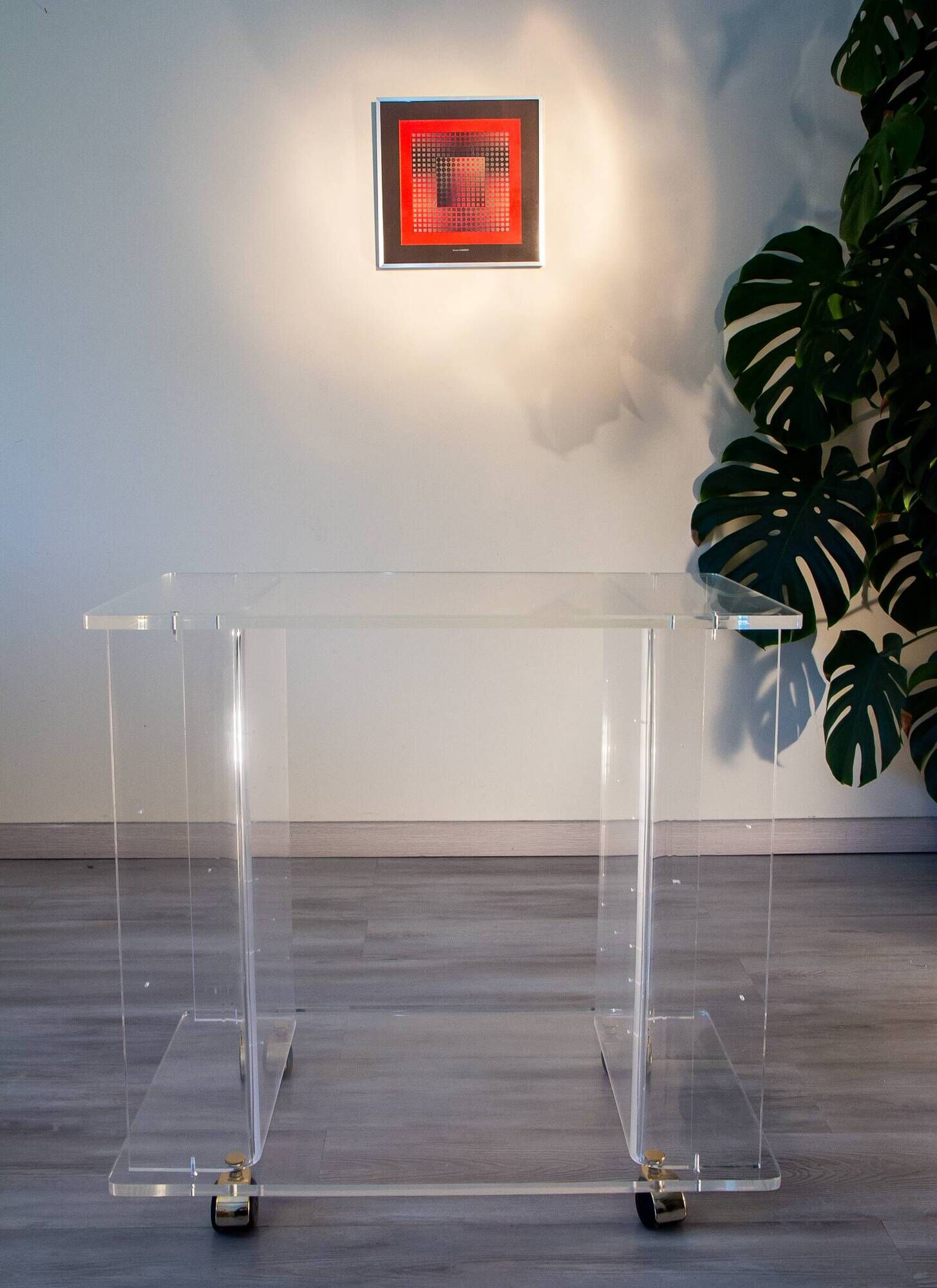 HI-FI furniture, turntable, plexiglass, Marais International, 1970-80