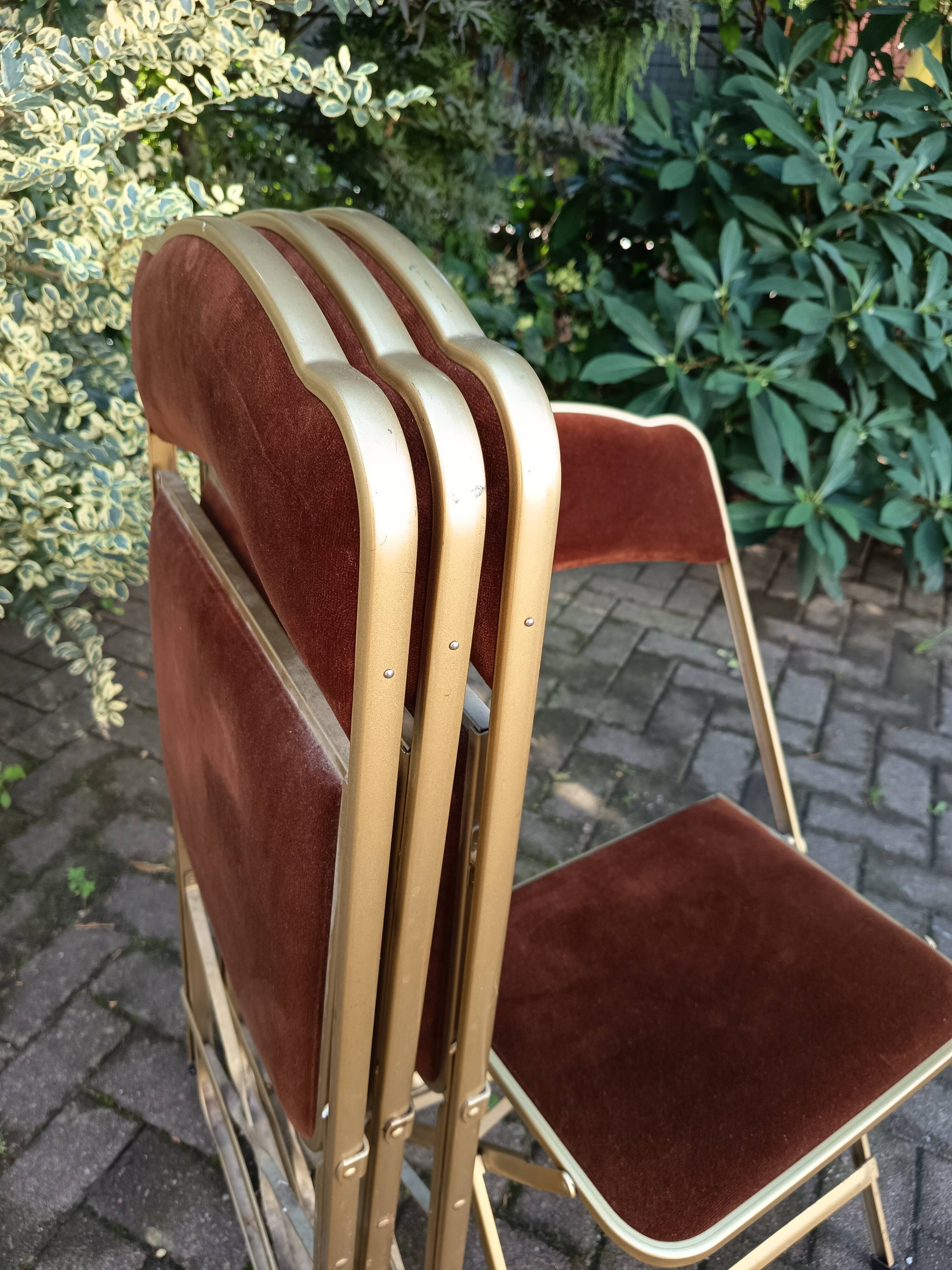 4 folding chairs, Chaisor, 1970